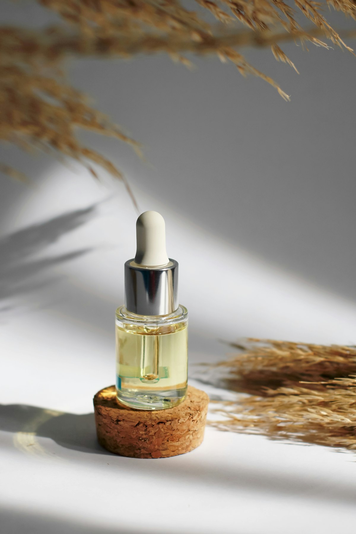[SAMPLE] Frosted Glass Dropper Bottle